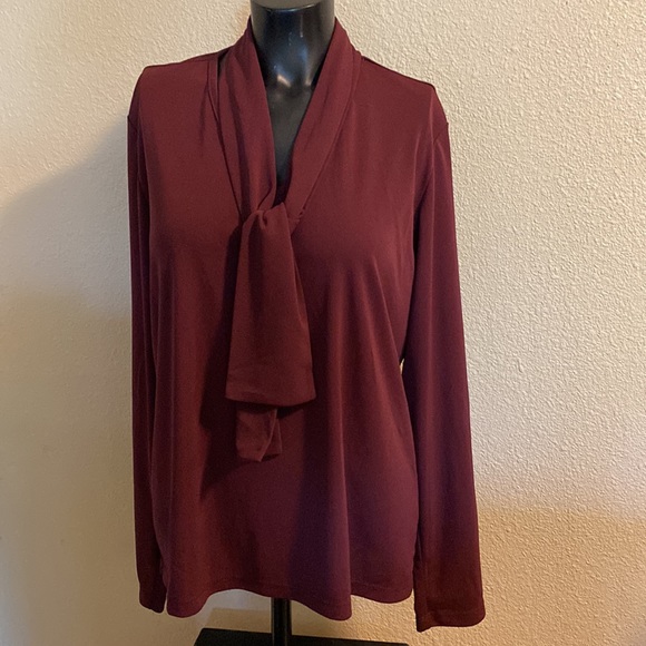 Van Heusen - Women Maroon, Tie, Long Sleeve, Tee Shirt - Picture 3 of 10
